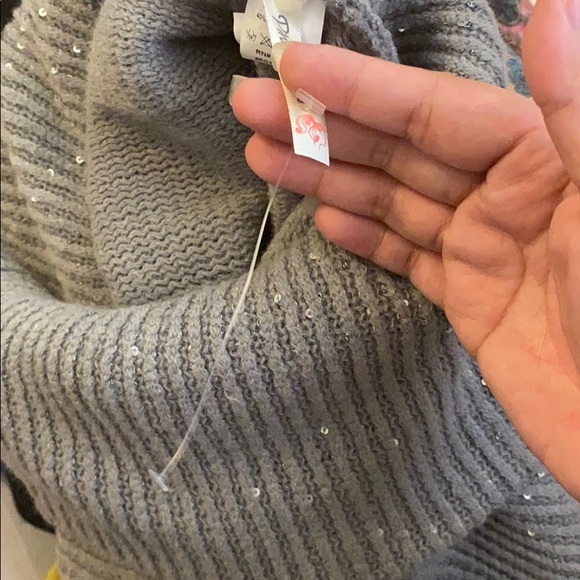 SOLD IN DEPOP Pinklicious for Forever21 Poncho - Picture 3 of 3